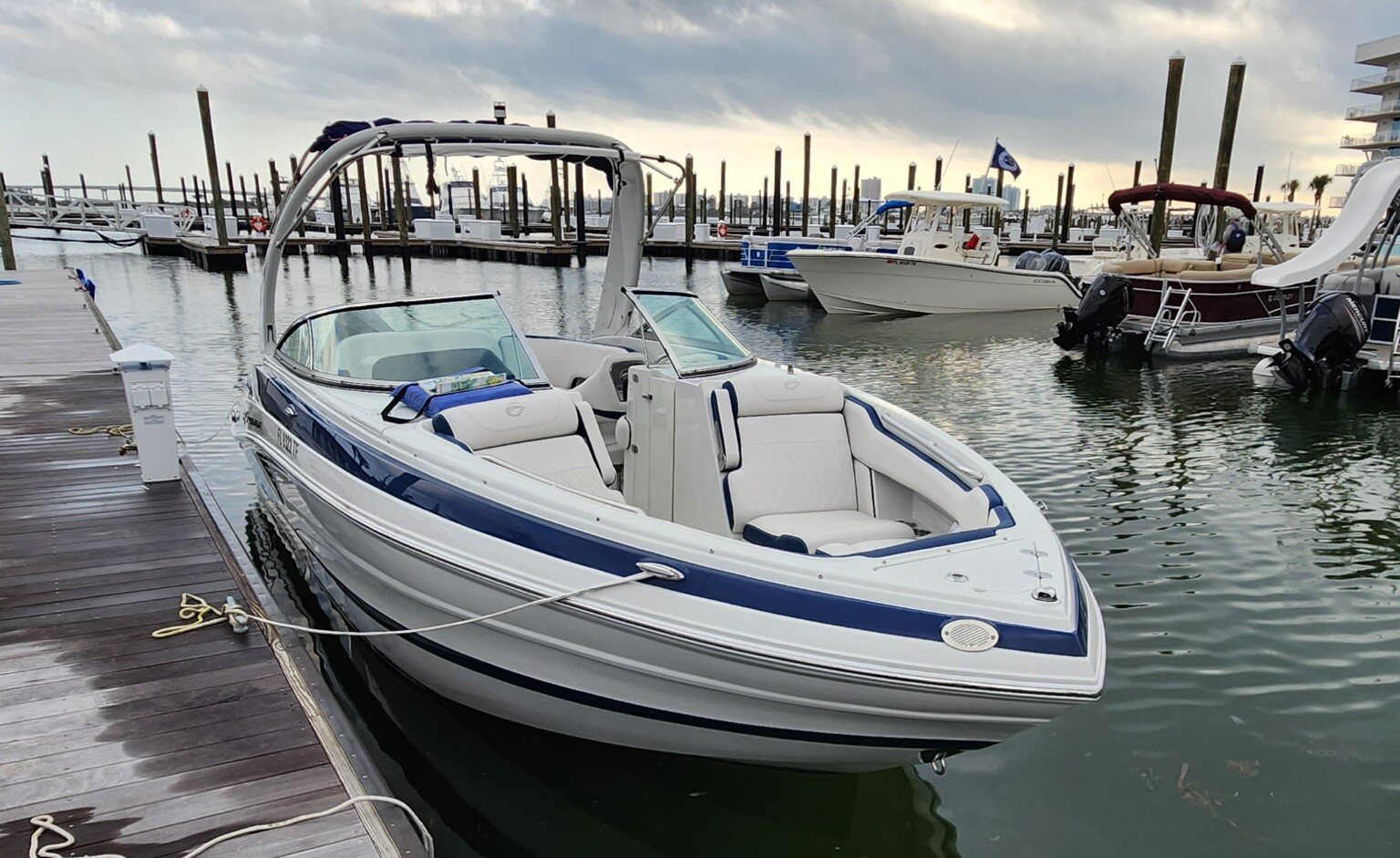 Bowrider secured at a Gulf Coast marina