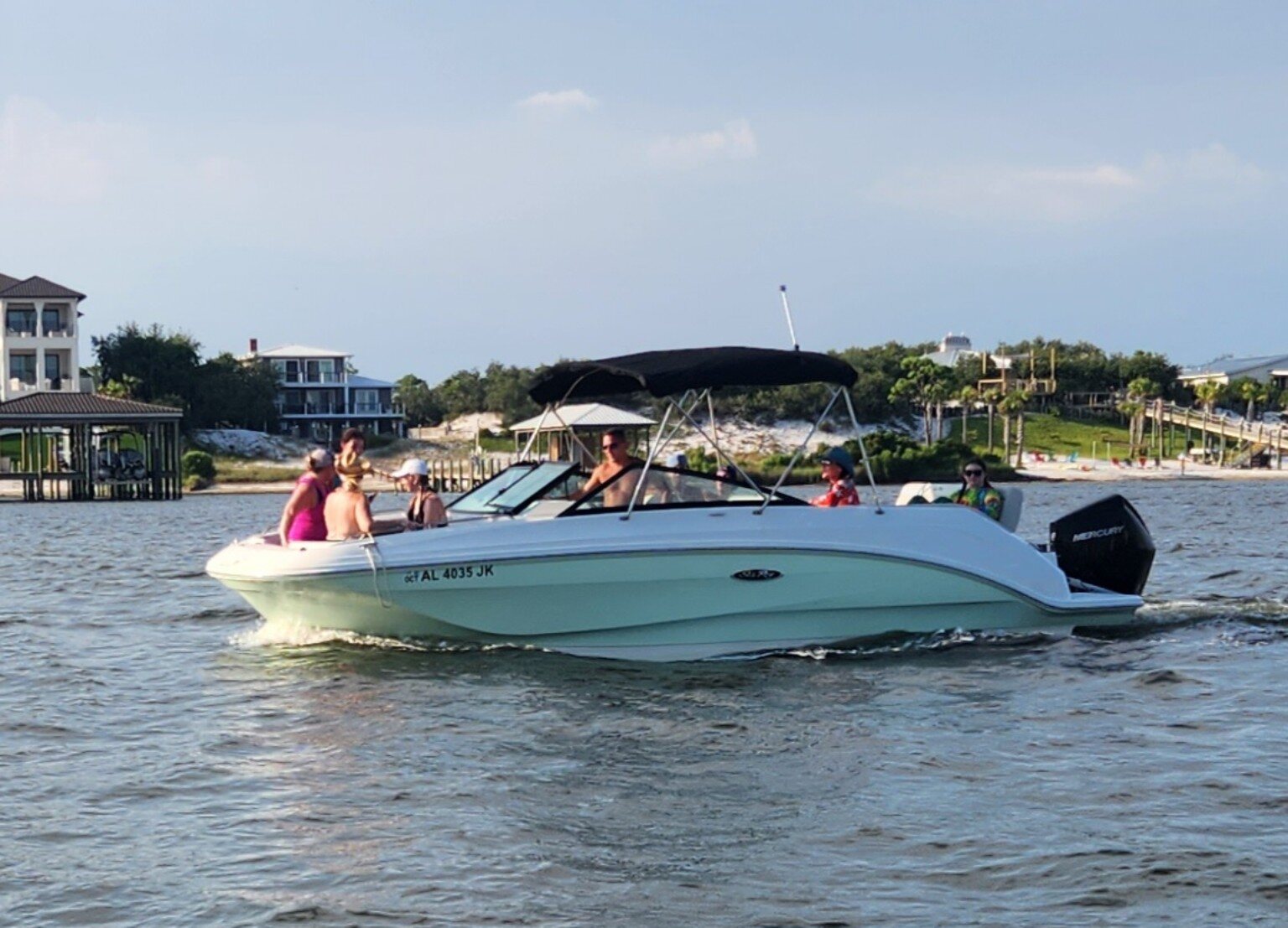 How to choose the right boat for the way you live — photo 2