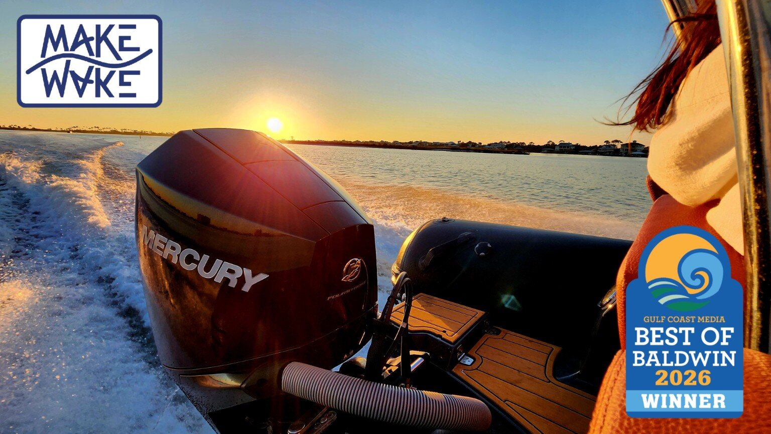 Mercury outboard engine underway on the Gulf Coast